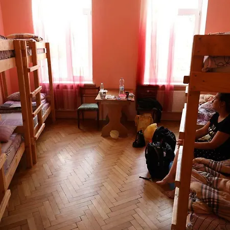 U Elzhbety Hostel